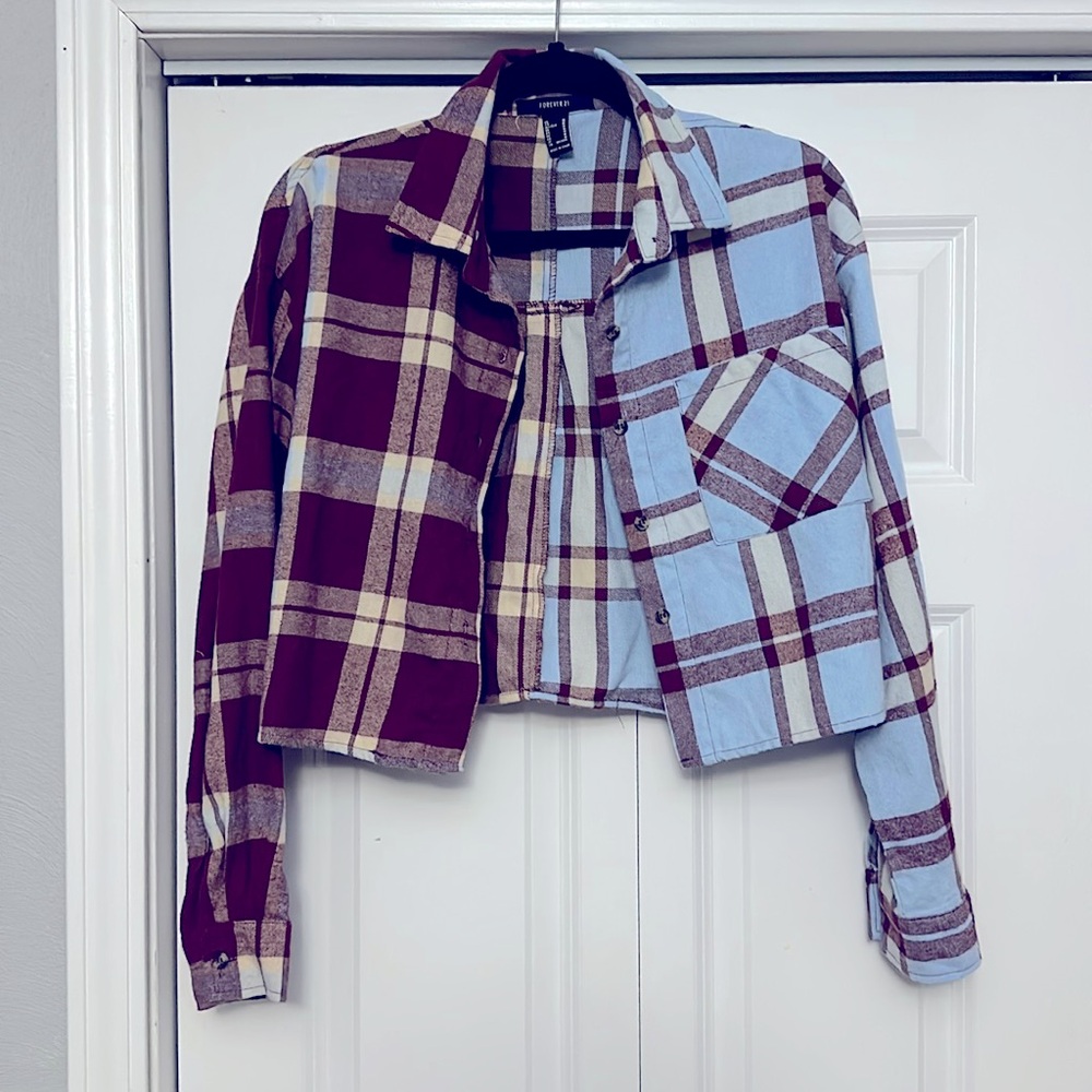 Forever 21 crop flannel size medium